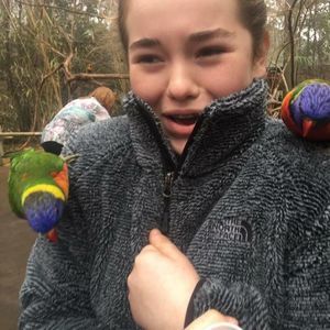 Meet your Posher, Sidney